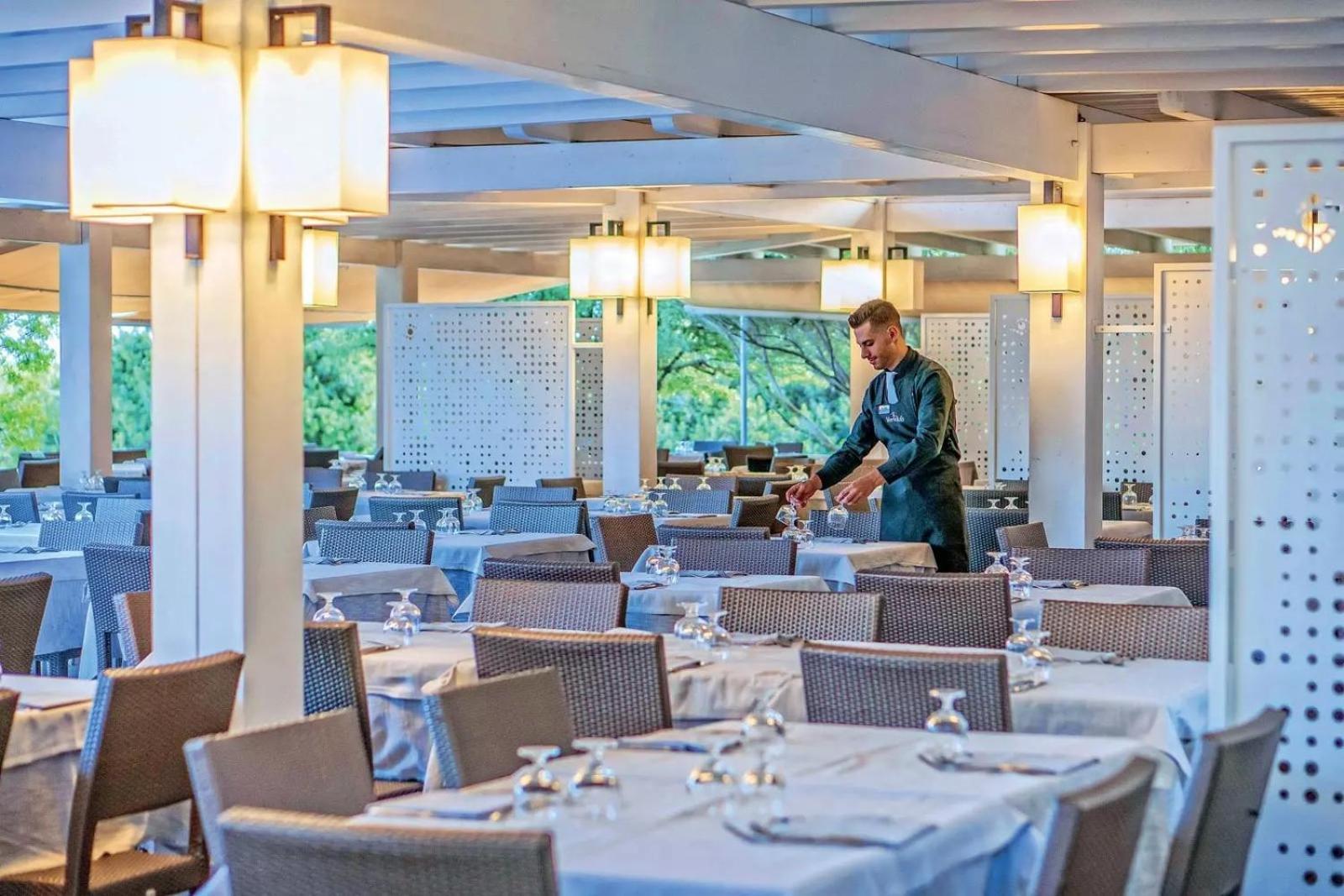Suneva Wellness & Golf Resort Costa Rei Luaran gambar